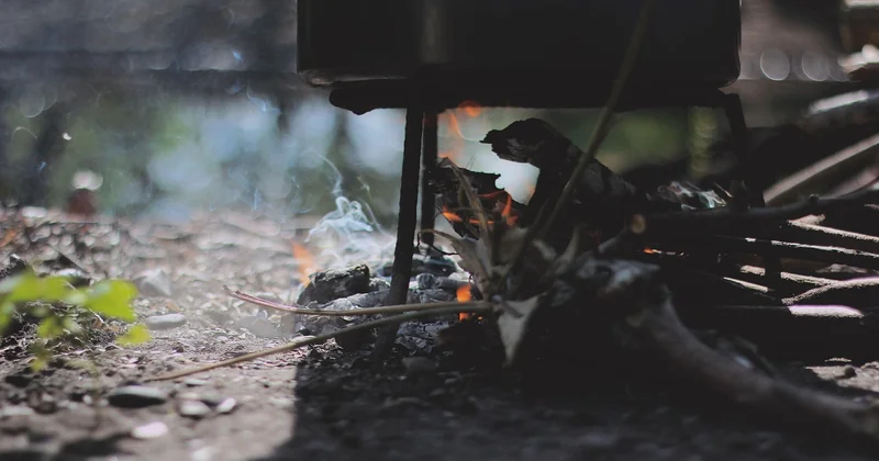 Idée repas camping sans frigo : les ingrédients qui tiennent la route