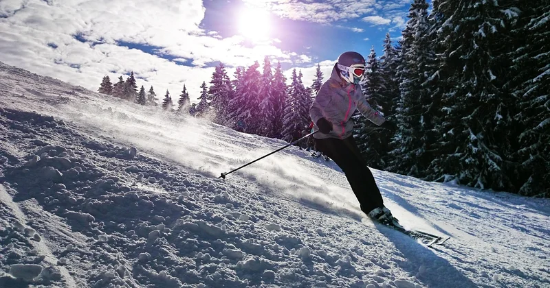 Activités montagne hiver en famille : au-delà du ski